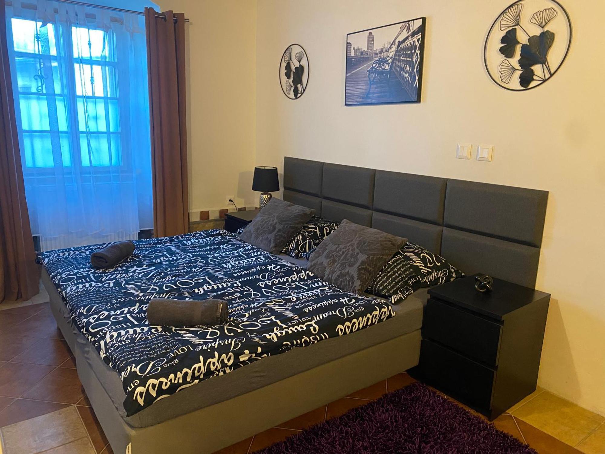 Vila Lucia - Apartman 1 เปิลเซน ภายนอก รูปภาพ